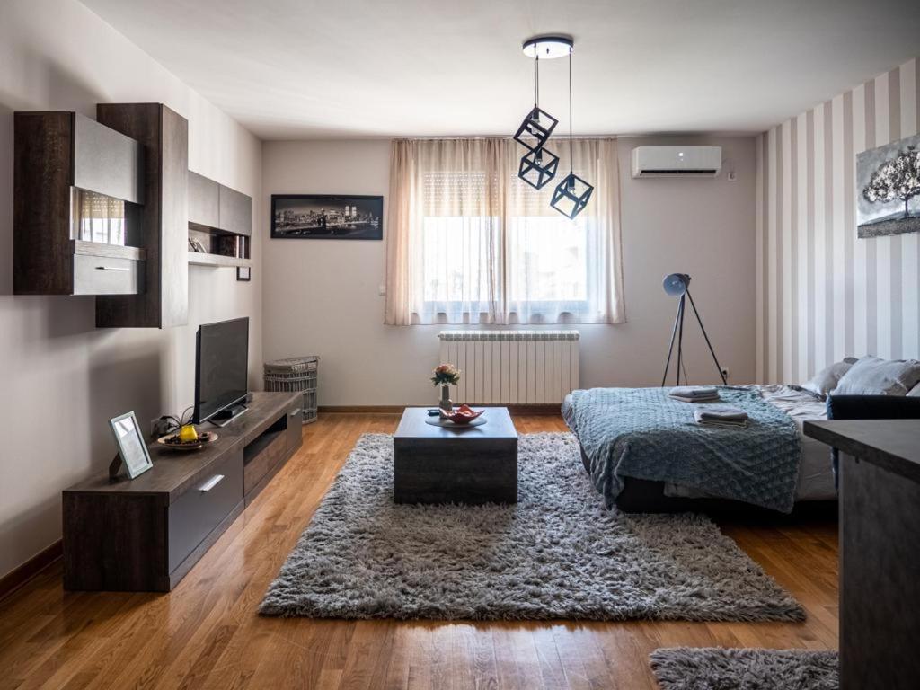 Gofd Apartman Белград Екстериор снимка